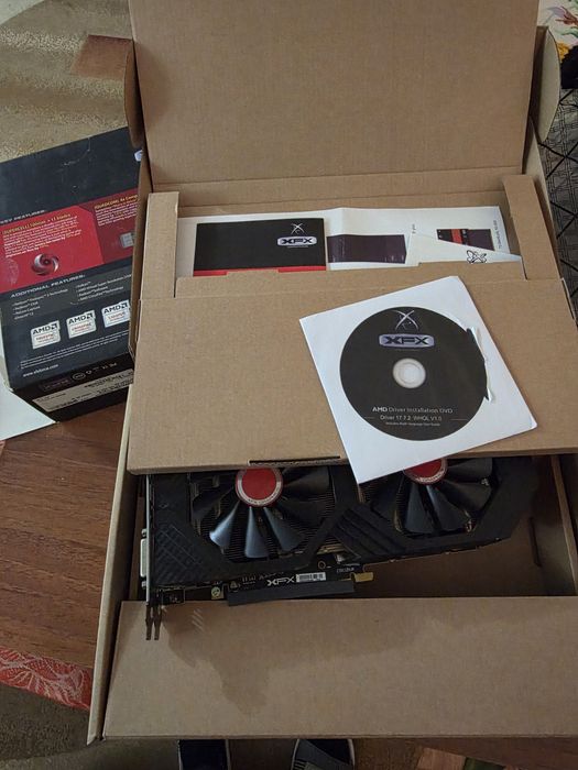 XFX RX 580 4 GB. GTS Edition OC+