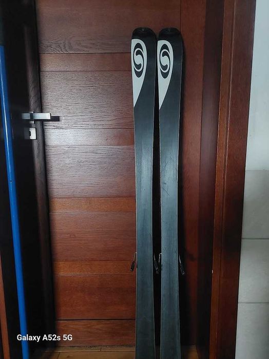 Narty Salomon  Scream 150