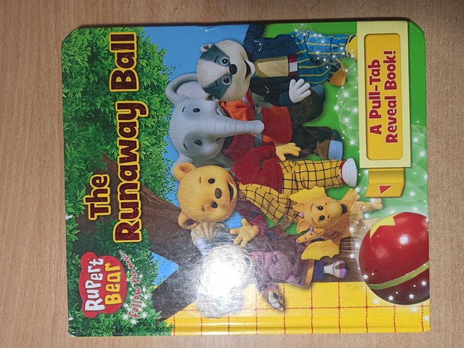 Книга Ведмежа Руперт Rupert Bear and the Runaway Ball