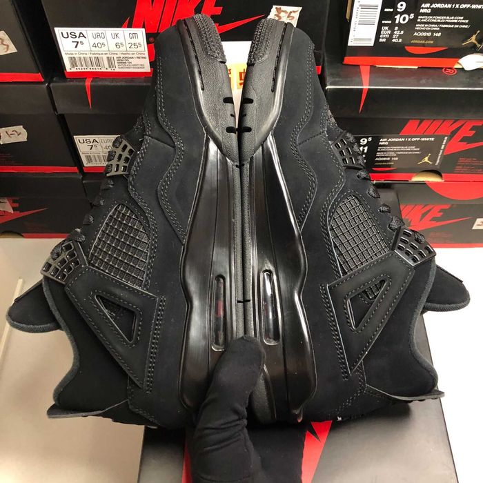 Air Jordan 4 Retro Black Cat r.40