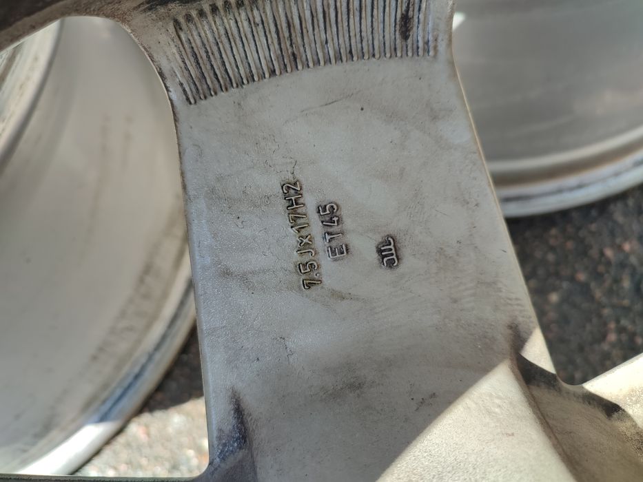 Оригінальні титанові дискі AUDI.R17,5/112et45.