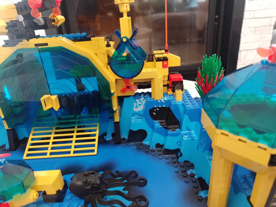 Lego 6195 Neptune Discovery Lab 1995r