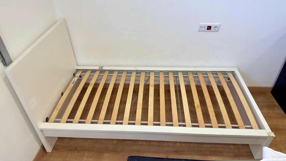 Cama Solteiro MALM IKEA