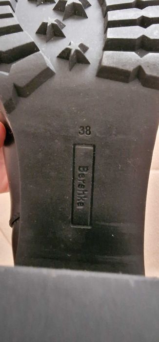 Bota Preta Tamanho 38