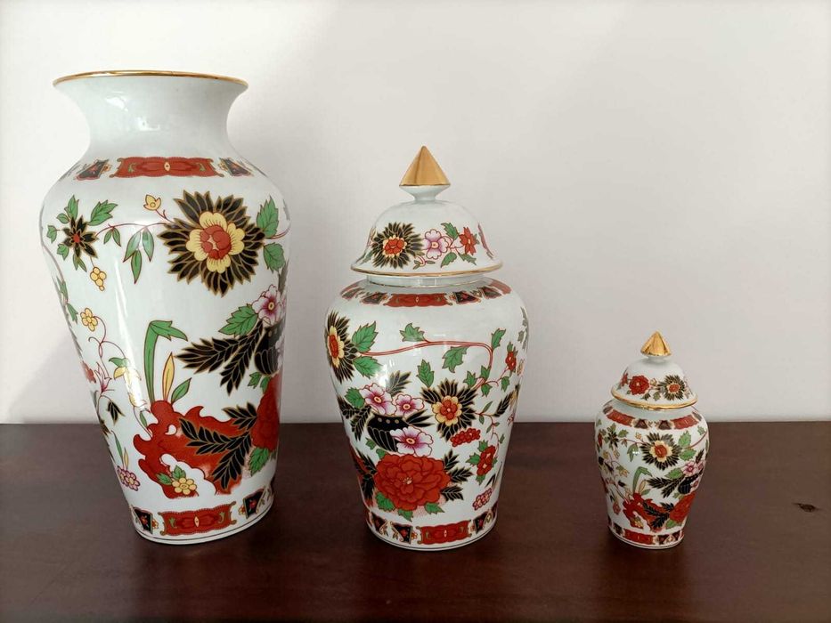 3 peças de porcelana Porart, como novas.