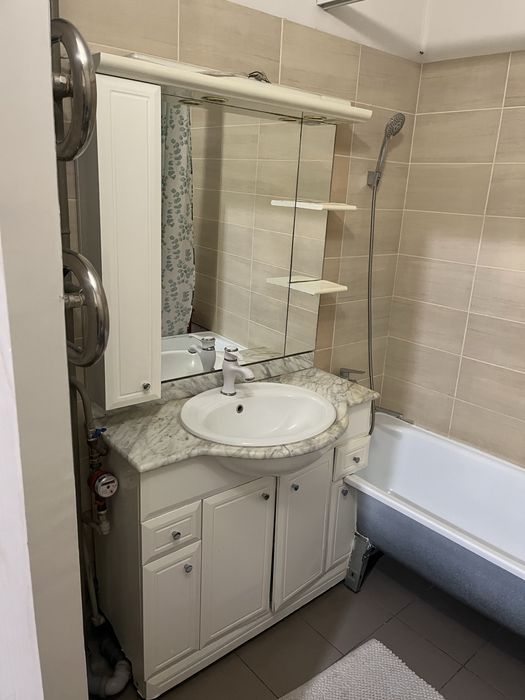 Продам умивальники та мийку б/у