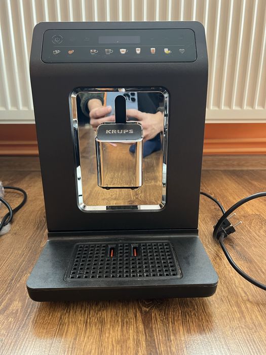 Продам кавоварку KRUPS Evidence Plus Titanium