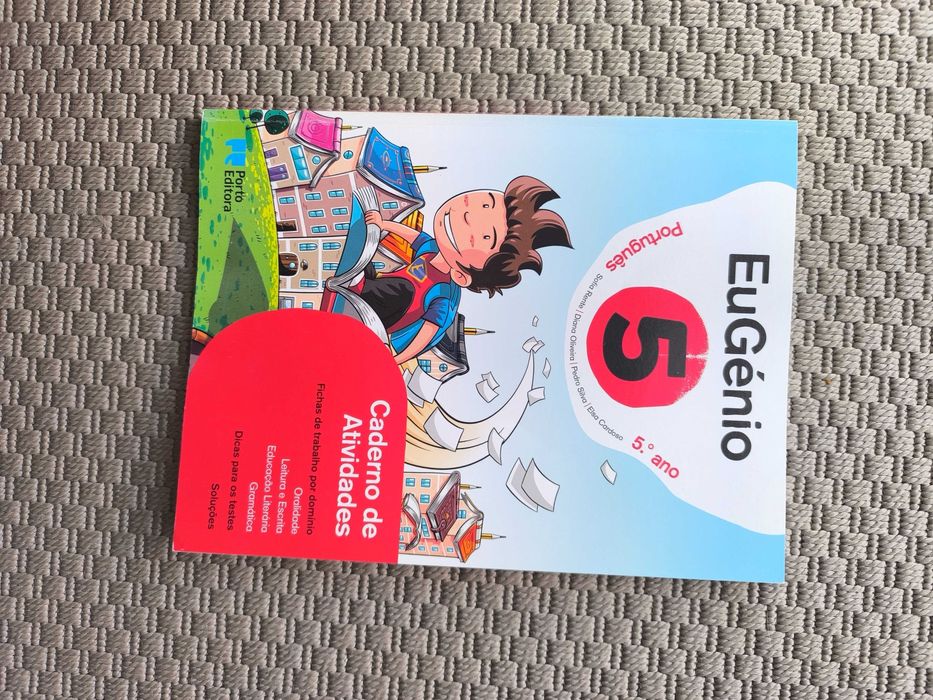 Livros escolares novos