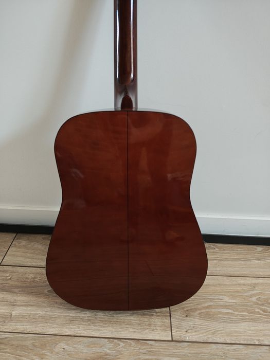 Gitara Alvarez piękna