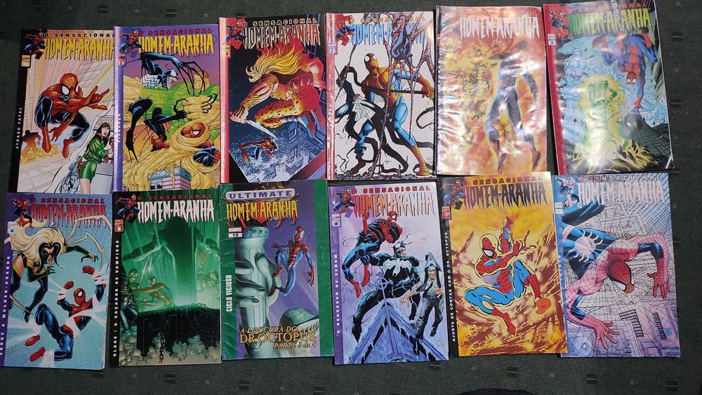 Lote 24 Revistas BD Marvel Homem Aranha