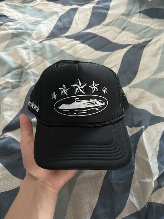 Czapka marki Corteiz