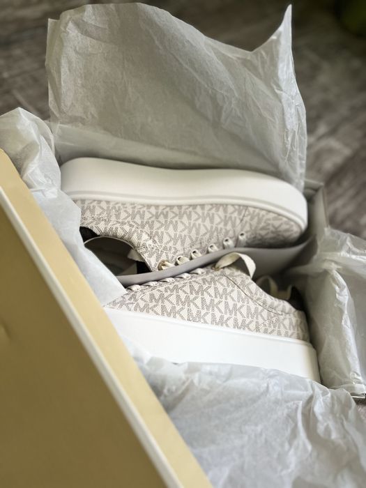 Michael Kors кросівки оригінал