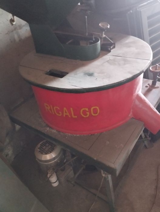 Moinho a funcionar