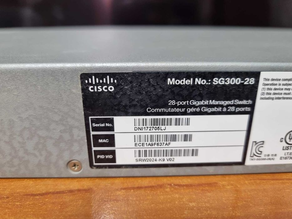 Switch Cisco SG300-28 Managed Switch 28 portów Gigabit – stan jak nowy