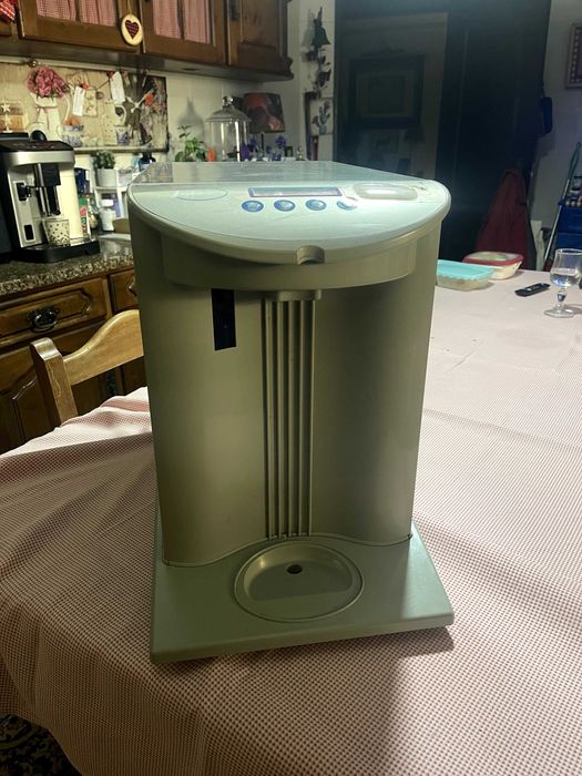 JClass Dispensador de água filtrada