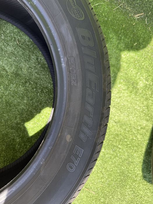 Резина Шини 225/55 R18 Yokohama E70