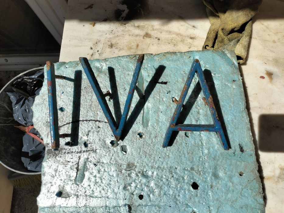 Letras em metal antigas