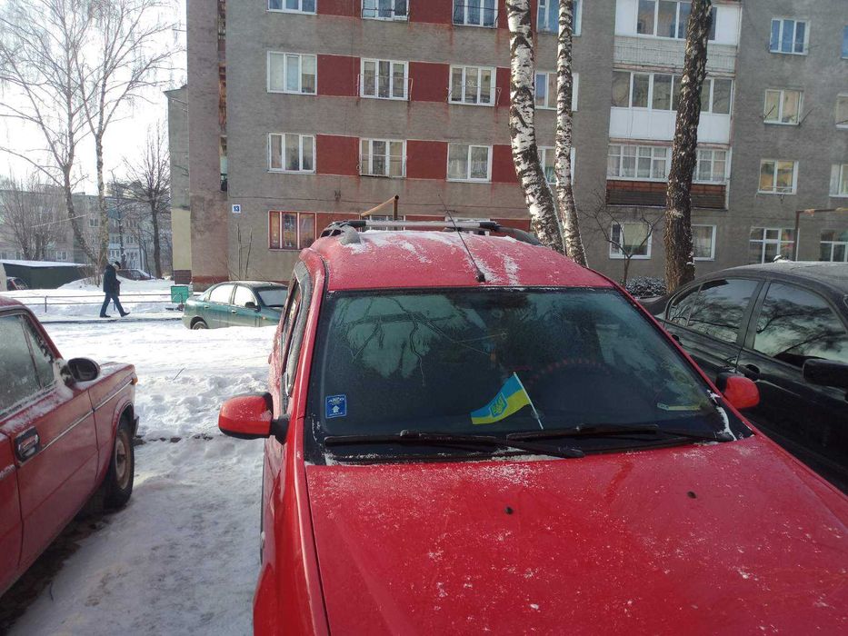 Комплект JA Q4 - KV 5 Аеро Перекладини SY5-G8 на рейлінги Dacia logan