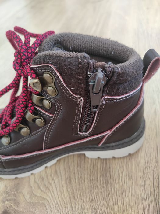 Buty trzewiki jesienne zimowe chłopiec 25 Reserved