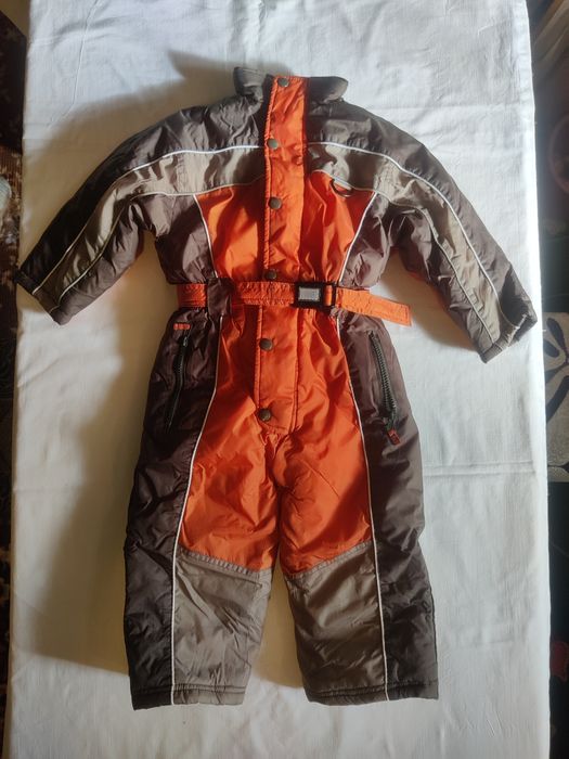 Продам зимовий дитячий комбінезон