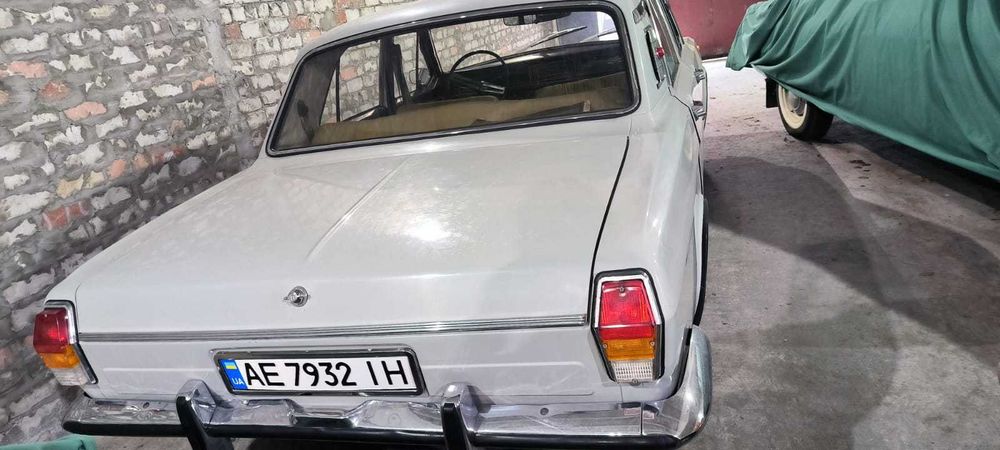 Волга    ГАЗ  24