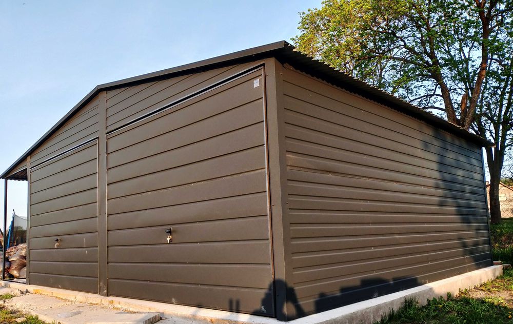 Garaż blaszany 6x5 plus 3m wiaty zabudowanej z tyłu. Profil ocynk