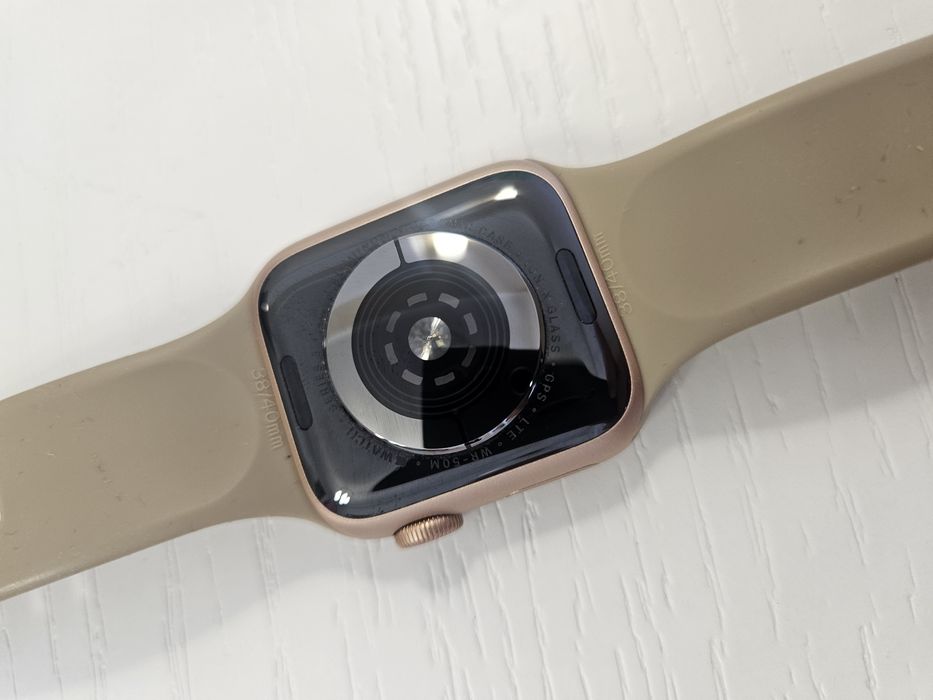 Apple Watch Series 5 40mm Pink