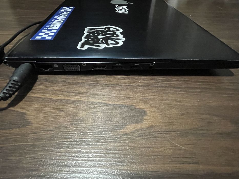 Ноутбук Samsung-ATIV-Book-8-87025G