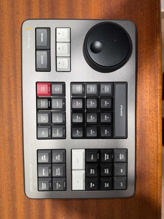 Blackmagic DaVinci Resolve Speed Editor