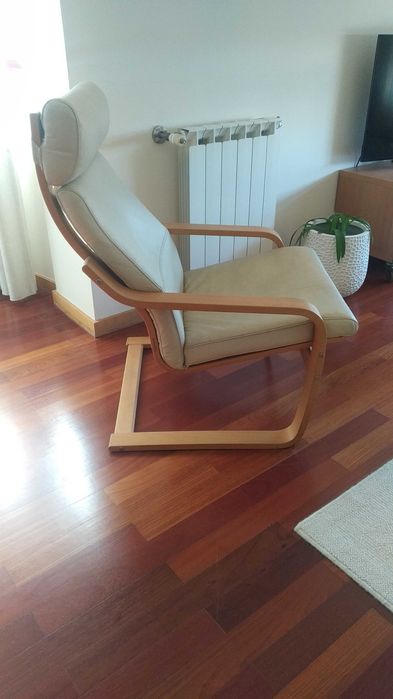Cadeira de baloiço em pele