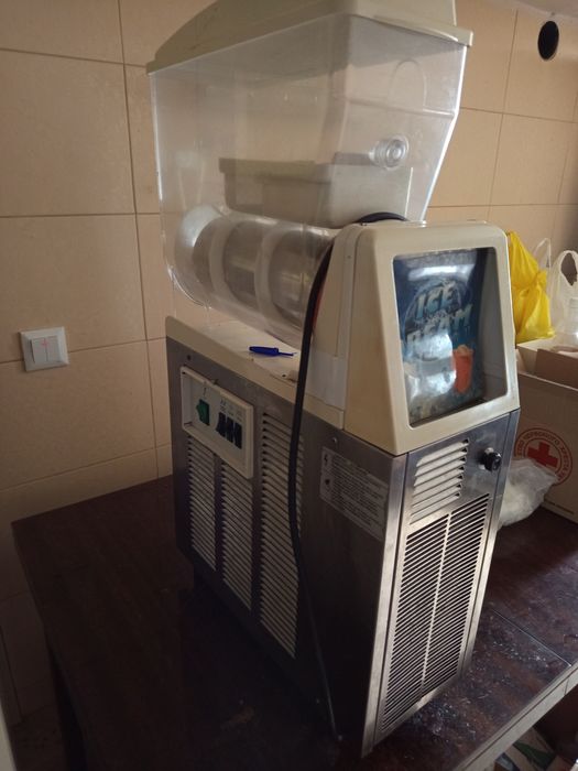 Гранитор, фризер, аппарат для слаш slash Италия