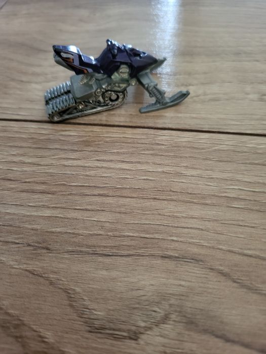 Skuter śnieżny hot weals