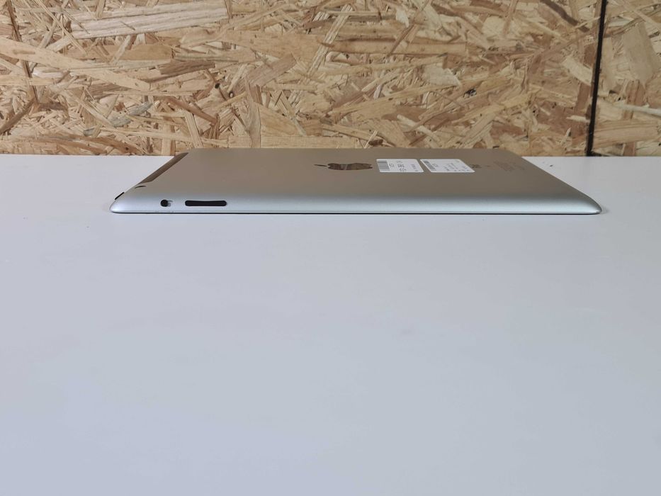 Apple iPad 3, A1430, 16 GB, Wi-Fi + 3G64283777257475122