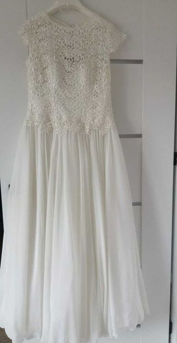 Suknia ślubna z welonem 140,5 cm długości