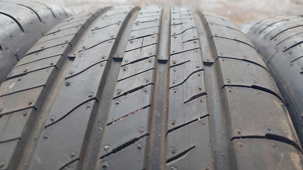 Opony letnie 4x 215/65r16 98H Goodyear EfficientGrip 2 SUV 2025r NOWE