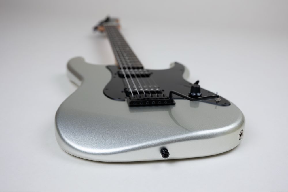 Fender Boxer Limited edition Stan IDEALNY