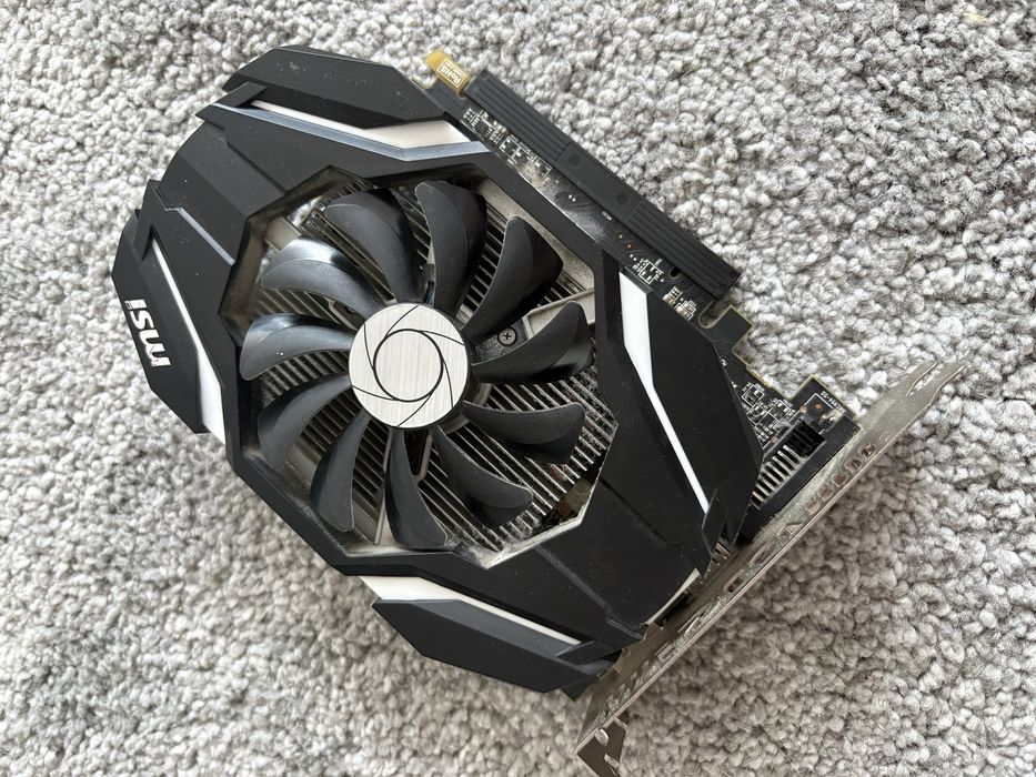 Karta graficzna Radeon RX460