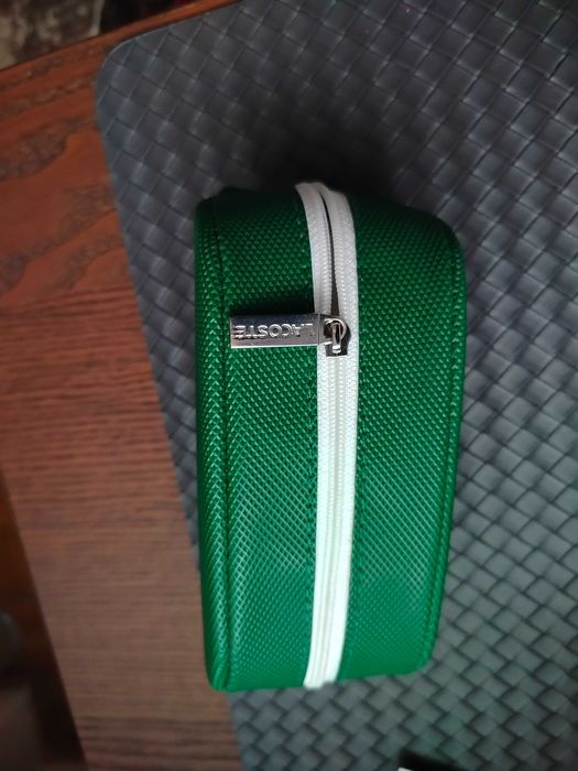 Okulary przeciwsłoneczne Lacoste