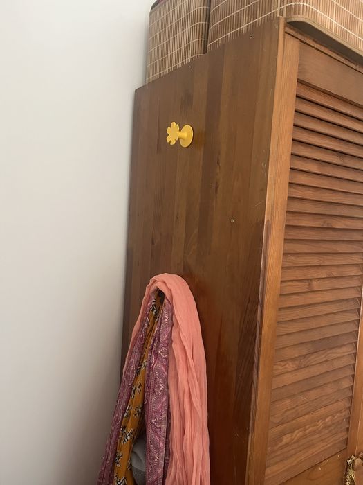 Roupeiro Guarda-fatos guarda-vestidos