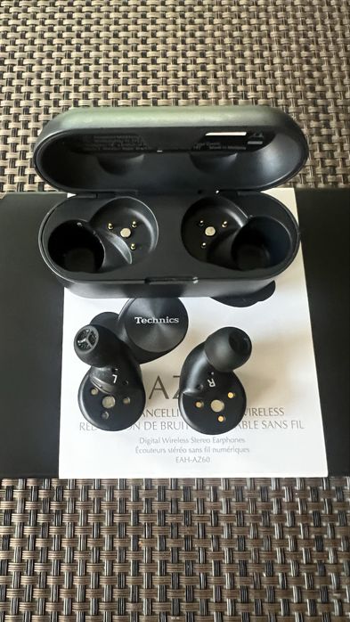 Słuchawki Technics AZ60E-K stan idealny.