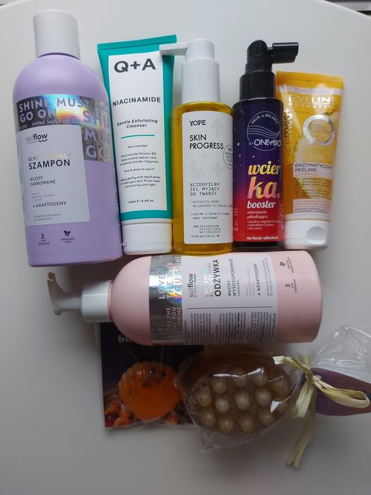 Zestaw kosmetyków, nowe i używane