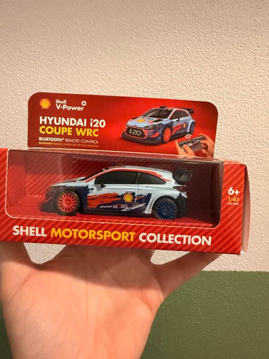 Carro miniatura Hyundai i20 Coupe WRC Motorsport  Shell Collection