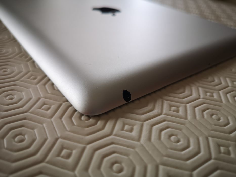 iPad 3, 32 GB, Like New64286043387649123