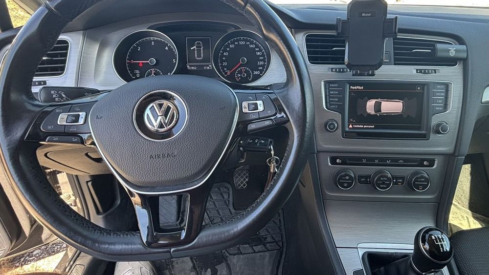 VW Golf Variant 1.6 TDi BlueMotion Confortline