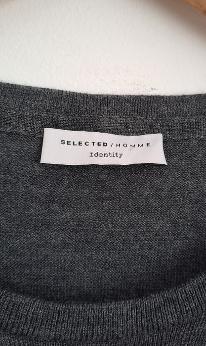 Sweter wełniany merino