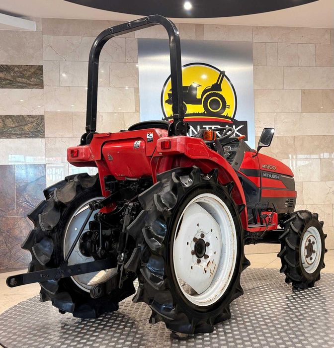 Mitsubishi MT-200, Mini Traktorek Japoński, Wspomaganie, Rewers, Pisemna Gwarancja,