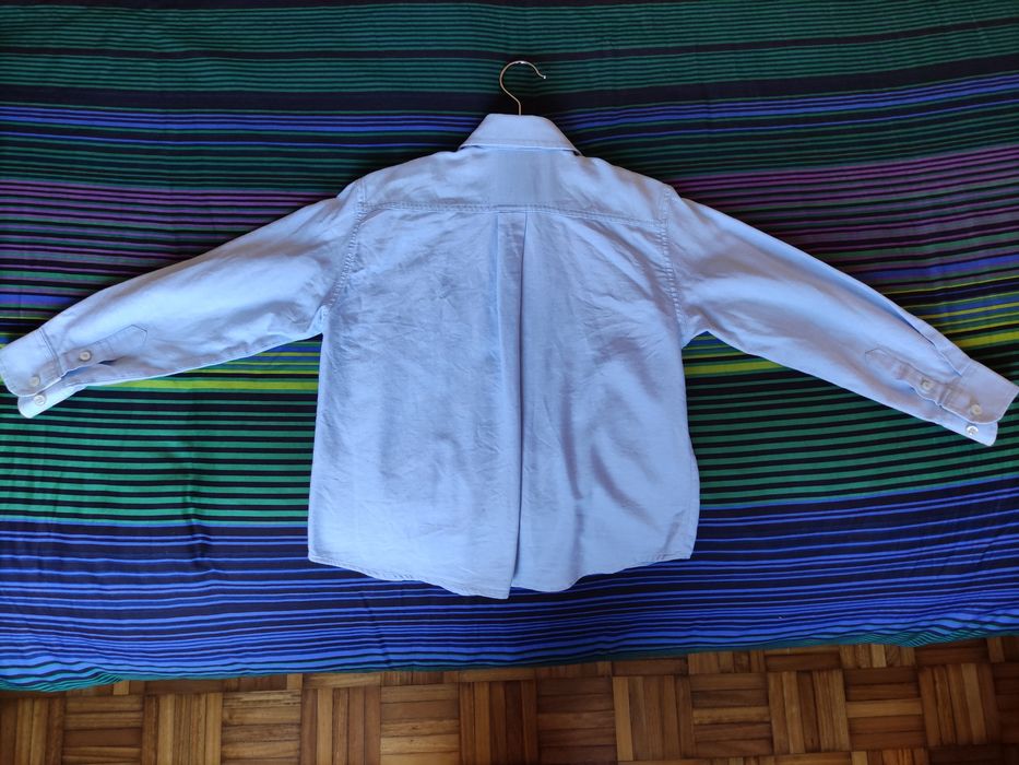 Camisa original VERSACE - azul bebé, para criança 5/6 anos como nova
