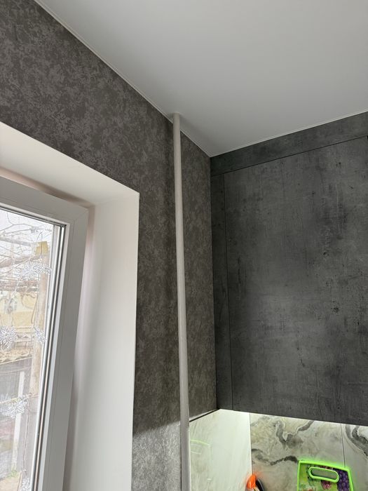 НАТЯЖНОЙ ПОТОЛОК, натяжні стелі,слив воды с натяжного потолка ,ремонт