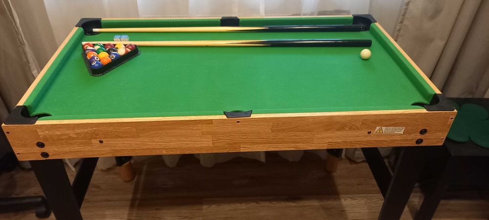 Stół wielofunkcyjny 10 w 1 piłkarzyki, bilard, ping-pong, kości, warcaby EV-SW-10/1