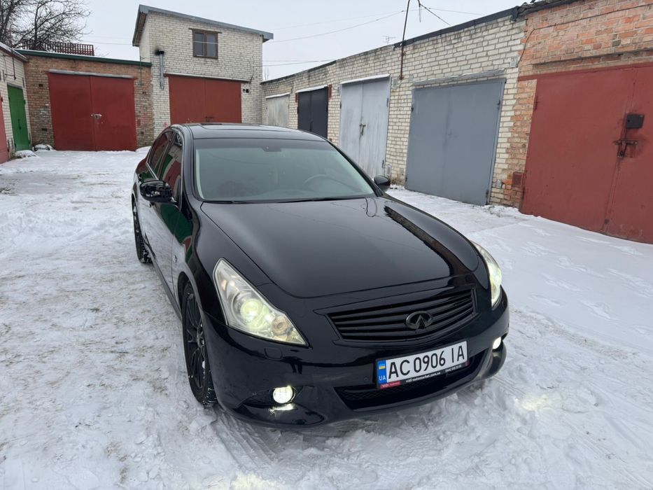 Інфініті g25, в гарному стані.